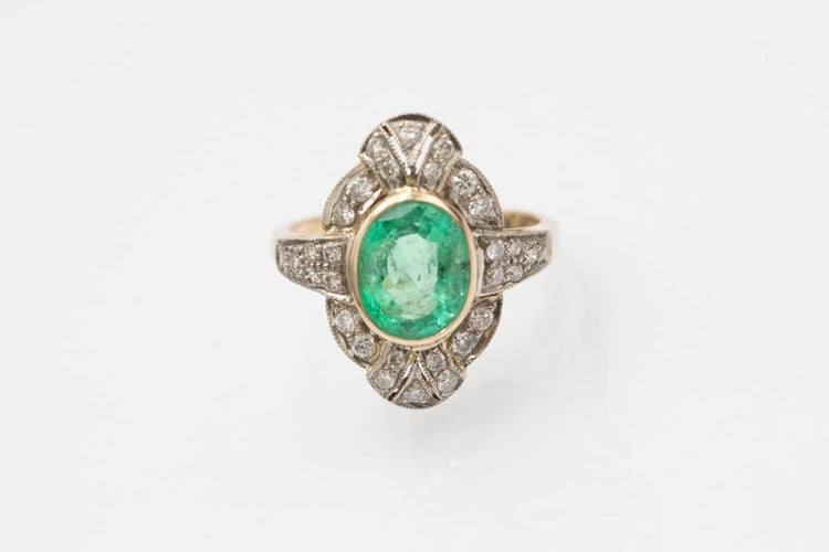 antique-gold-ring-with-emerald-and-diamonds-1930s (4).jpg
