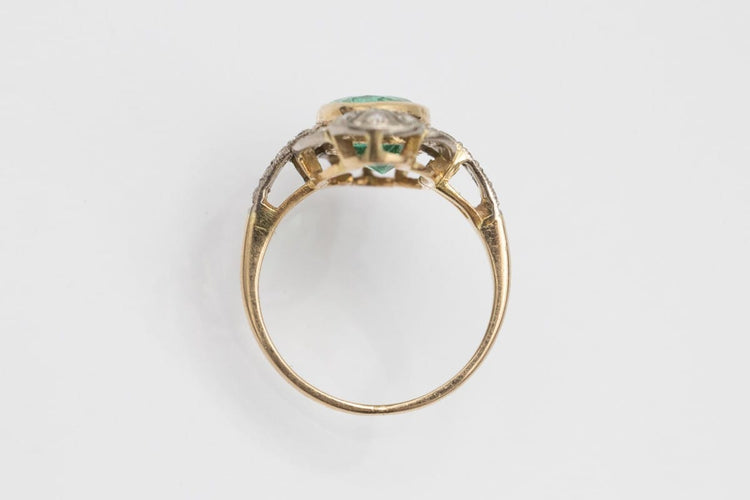 antique-gold-ring-with-emerald-and-diamonds-1930s (7).jpg