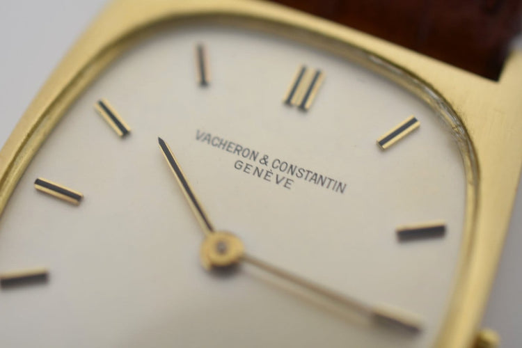 Vacheron Constantin Tonneau Or jaune 1970  Réf 7813 8.jpg