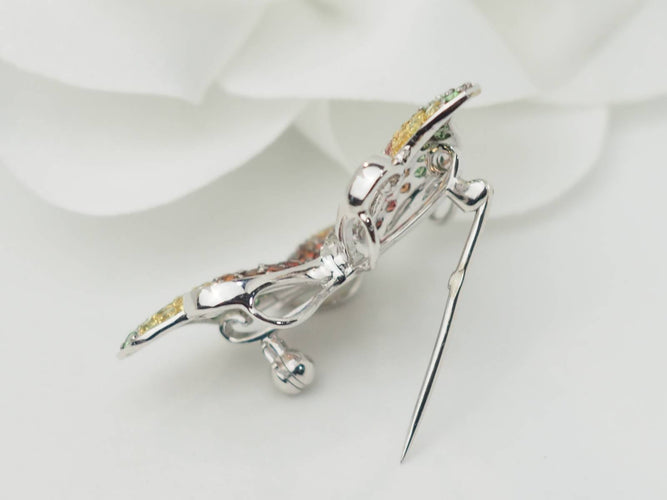 Broche Broche papillon en or blanc 18k, citrine, topaze, péridot et diamants 58 Facettes 33134