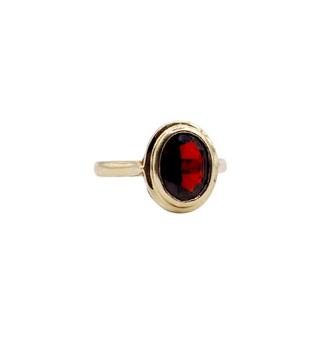 Bague vintage en or 14k et grenat serti clos