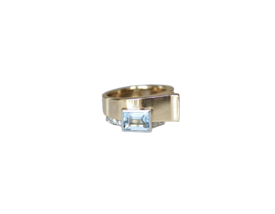 Bague Tank Art déco en or jaune, platine, aigue-marine et diamants