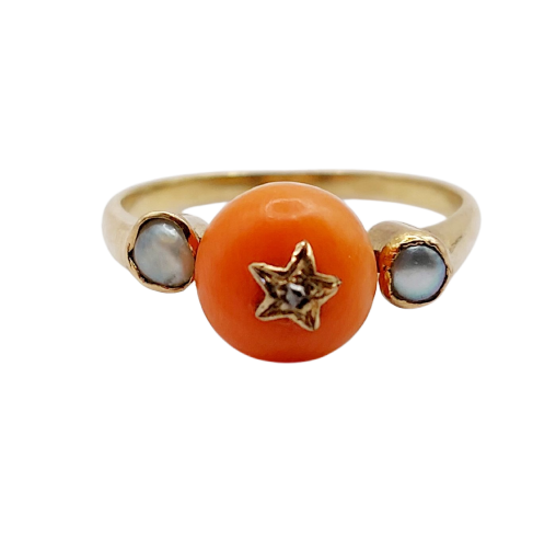 Bague antique en or 18K, corail, diamant et perles