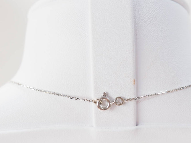 Collier Collier solitaire en or blanc et saphir ovale 58 Facettes CLAL