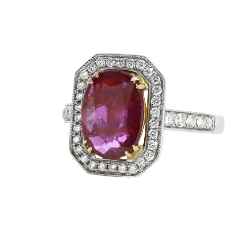 Bague en or blanc et jaune, rubis et diamants
