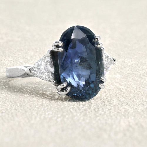bague-or-blanc-saphir-et-diamants.jpg