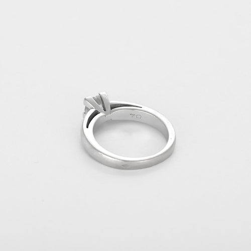 Bague 51 Bague solitaire en or blanc et diamant 0,60 carat 58 Facettes B260368