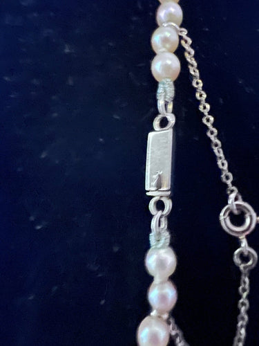 Collier Collier en or 18K et perles de culture 55,5 cm 58 Facettes Estim167