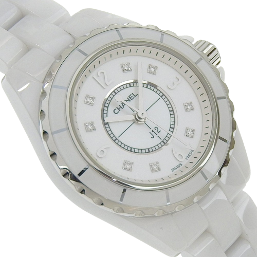 Chanel J12 - Montre en céramique, acier, diamants et nacre