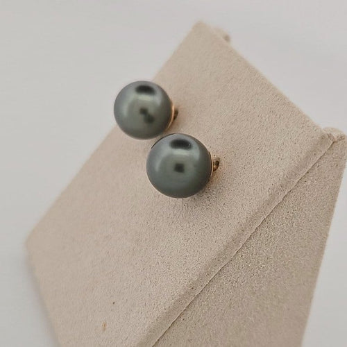 Boucles d'oreilles Boucles d'oreilles perles en or jaune 58 Facettes 1665271