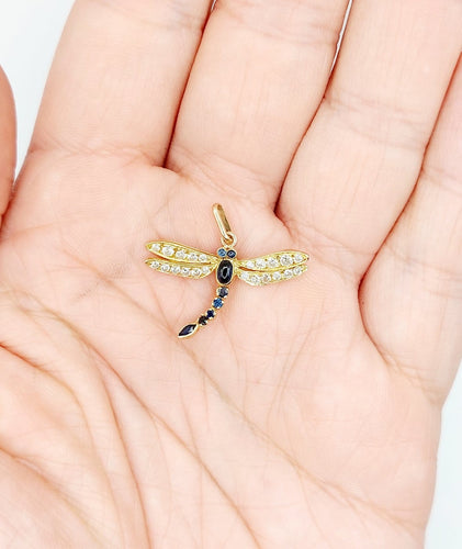 Pendentif Pendentif libellule vintage en or 18k, saphirs et diamants 58 Facettes A07284