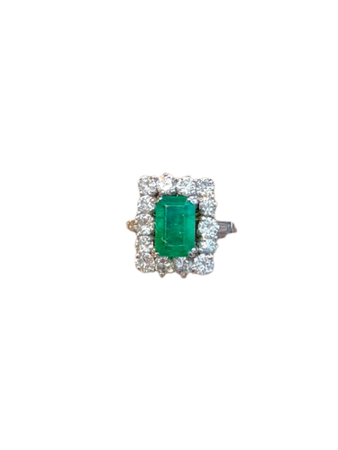 Bague Pompadour en or blanc, émeraude et diamants