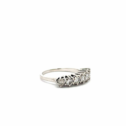 Bague 54 Infinity Sparkle - Bague demi-alliance en or blanc et diamants 58 Facettes 50473