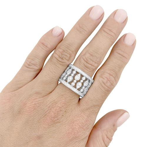 Bague 53 Chopard Haute Joaillerie - Bague en or blanc et diamants 58 Facettes 35668