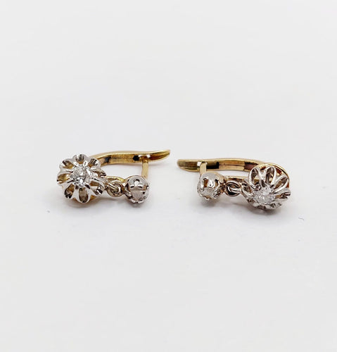Boucles d'oreilles Dormeuses anciennes en or 18k, platine et diamants 58 Facettes A07232