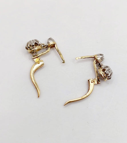 Boucles d'oreilles Dormeuses anciennes en or 18k, platine et diamants 58 Facettes A07232