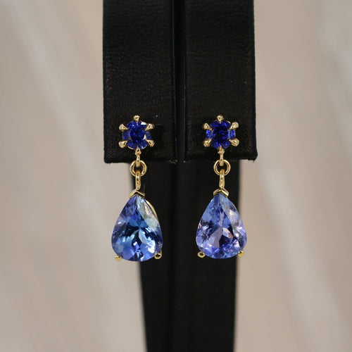 Boucles d'oreilles Boucles d'oreilles en or jaune 14 ct, tanzanites et saphirs bleus 58 Facettes E028