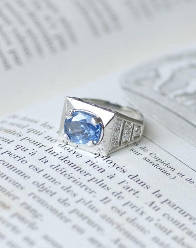 Bague 53 Art Déco - Bague chevalière en platine, saphir de Ceylan et diamants 58 Facettes