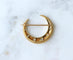 Broche Broche ancienne croissant de lune en or jaune et diamants 58 Facettes
