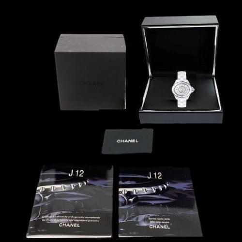 Montre Chanel J12 - Montre 29 mm en céramique et diamants 58 Facettes MT45927