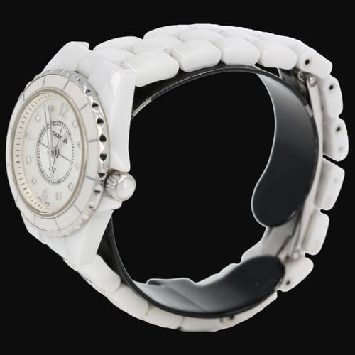 Montre Chanel J12 - Montre 29 mm en céramique et diamants 58 Facettes MT45927