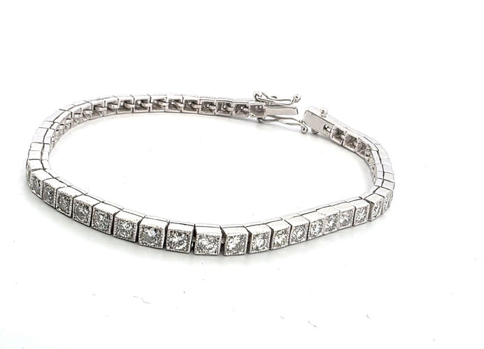 Bracelet Bracelet tennis en platine avec diamants 58 Facettes 360/26 A