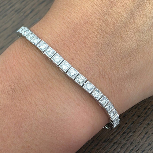 Bracelet Bracelet tennis en platine avec diamants 58 Facettes 360/26 A