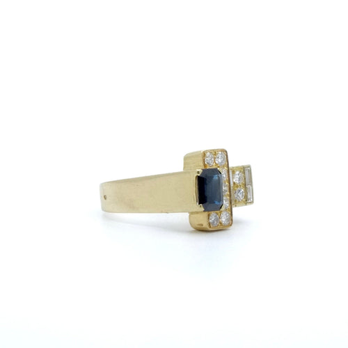 Bague 66 Bague Tank asymétrique en or jaune saphir et diamants 58 Facettes REF2215