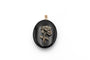 Pendentif Médaillon sentimental ancien en onyx à motif floral 58 Facettes 12233