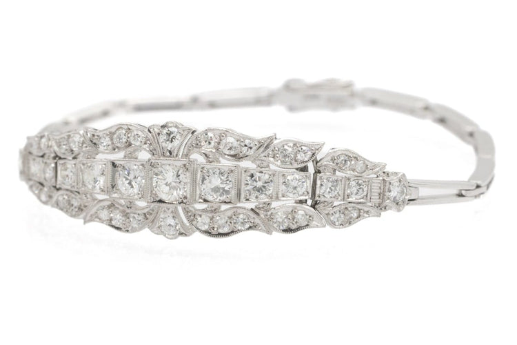 Bracelet Bracelet en or blanc et diamants 2,70 ct 58 Facettes 12381
