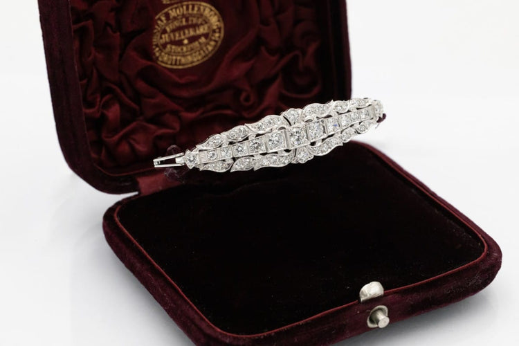 Bracelet Bracelet en or blanc et diamants 2,70 ct 58 Facettes 12381
