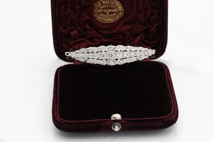 Bracelet Bracelet en or blanc et diamants 2,70 ct 58 Facettes 12381