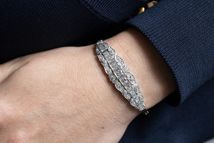 Bracelet Bracelet en or blanc et diamants 2,70 ct 58 Facettes 12381