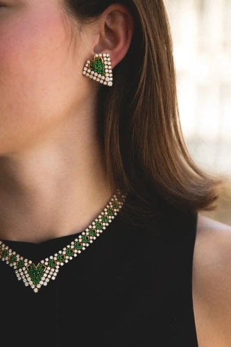 Boucles d'oreilles Piaget - Parure collier et boucles d'oreilles en or jaune, émeraudes et diamants 58 Facettes pi