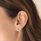 Boucles d'oreilles AITCHES Single Tulip - Boucles d'oreilles en or 18 carats, émeraudes et diamants 58 Facettes GER1015GN