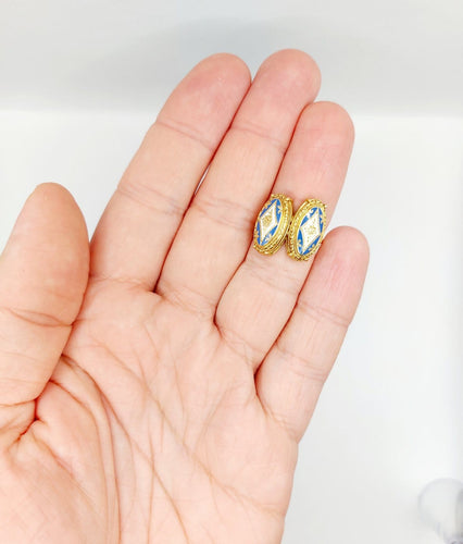 Bague 49.5 Bague chevalière victorienne en or 18K, fleurs et émail 58 Facettes A07423