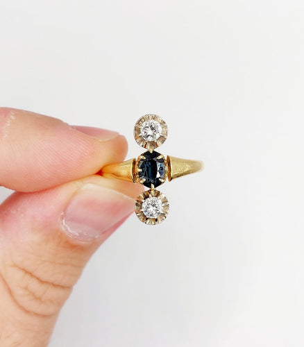 Bague 55.5 Bague marquise antique en or 18K, saphir et diamants 58 Facettes A07429