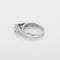 Bague solitaire en or gris, diamant 0,50 ct et petits diamants 58 Facettes B260255