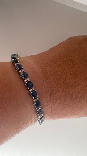 Bracelet Bracelet rivière en or blanc, saphirs et diamants 58 Facettes Bracelet 001