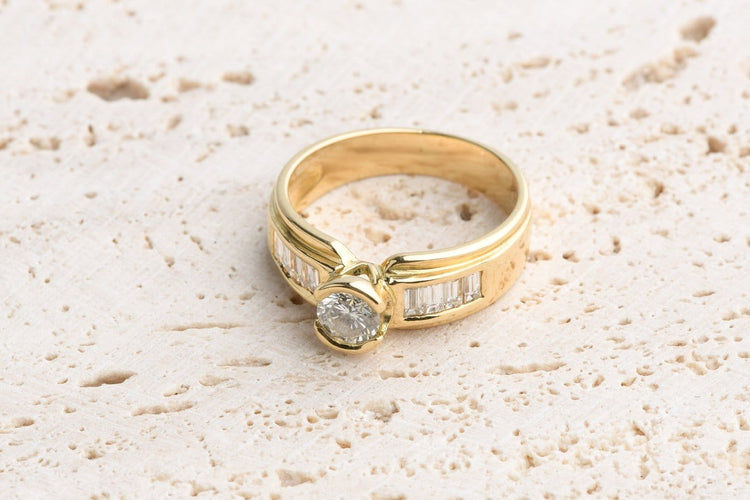 Bague 50 Bague en or jaune 18 carats et diamants 0,91 ct 58 Facettes BGDOC4502-107
