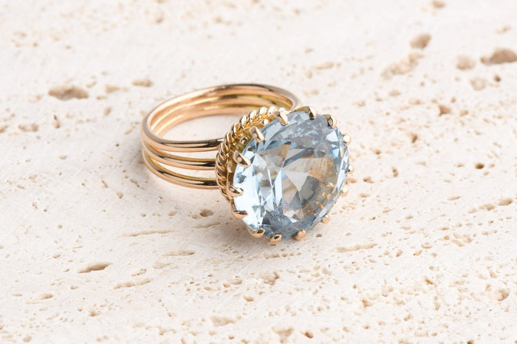 Bague 50 Bague topaze bleue en or jaune 18K 58 Facettes BGTOP12GOC765-107
