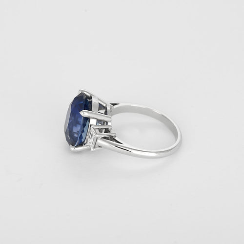 Bague 52 Bague saphir Ceylan non chauffé en or blanc et diamants 58 Facettes MDG-1