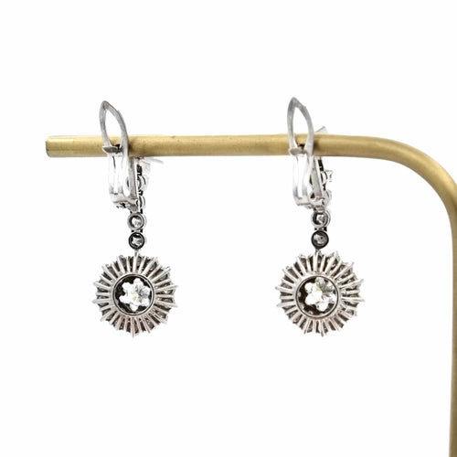 Boucles d'oreilles Paire de pendants d'oreilles diamants 58 Facettes REF2397-119