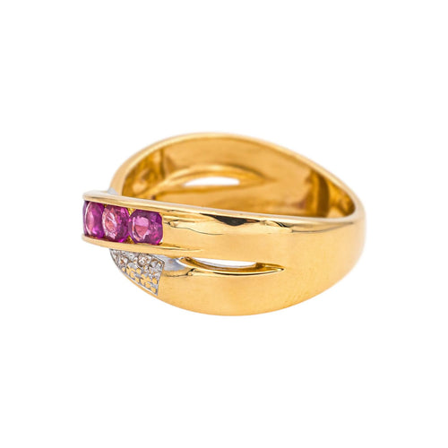 Bague 60 Bague en or jaune, rubis et diamants 58 Facettes 5149420RV