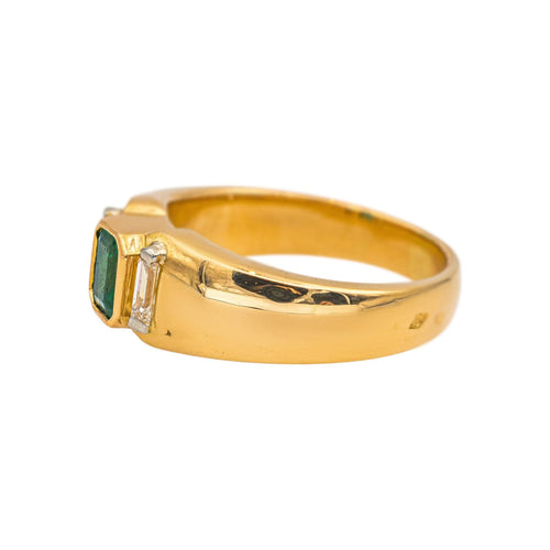 Bague 54 Bague en or jaune, émeraude et diamants 58 Facettes 5426472RV