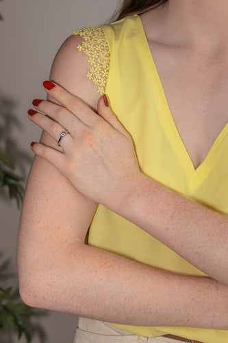 Bague 53 Bague solitaire en or blanc et diamant 58 Facettes 5193275CN
