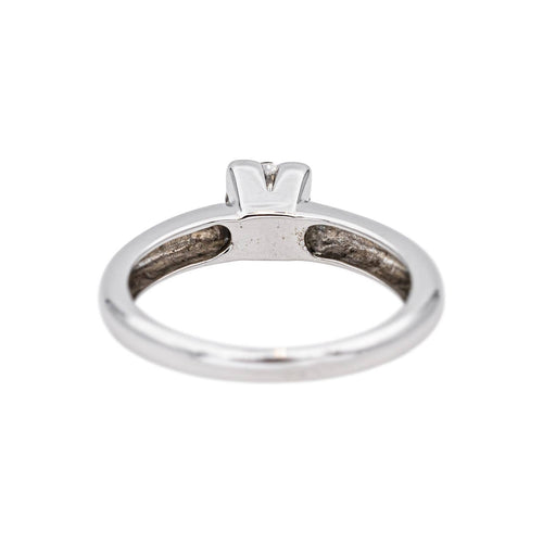 Bague 53 Bague solitaire en or blanc et diamant 58 Facettes 5193275CN