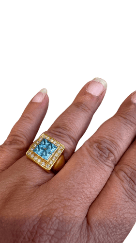 Bague 50 Bague en or jaune avec topazes et diamants 58 Facettes Bague 001