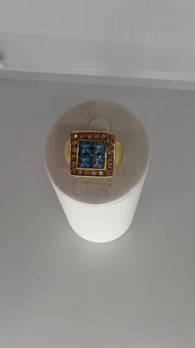 Bague 50 Bague en or jaune avec topazes et diamants 58 Facettes Bague 001
