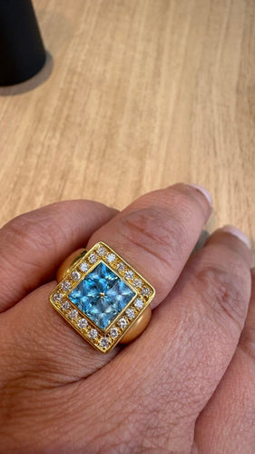 Bague 50 Bague en or jaune avec topazes et diamants 58 Facettes Bague 001